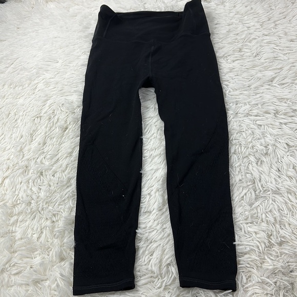 Lululemon Reveal Crop Interconnect *18" Black - Picture 1 of 4